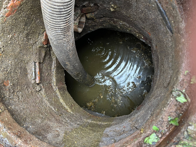 青山湖化粪池清理的周期与注意事项